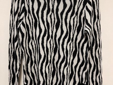 Top Long Sleeve By Belldini In Black & White, Size: M on Sale