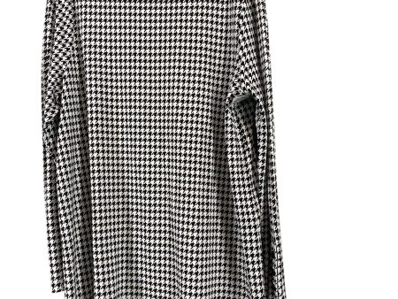 Tunic 3 4 Sleeve By Chicos In Black & White, Size: 2 Online now