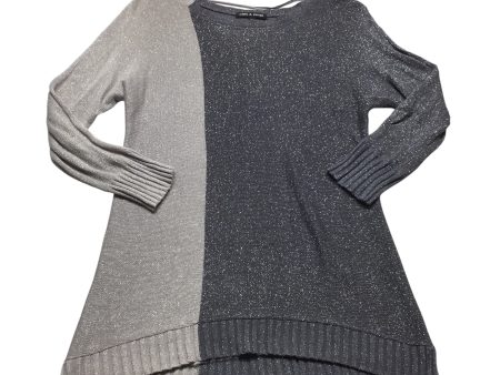 Sweater By Cable And Gauge In Grey, Size: M Discount