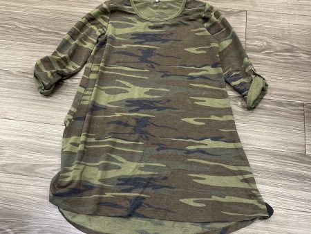 Dress Casual Short By Z Supply In Camouflage Print, Size: L For Discount