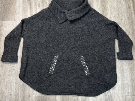 Sweater By CULTURE  In Grey, Size: L on Sale